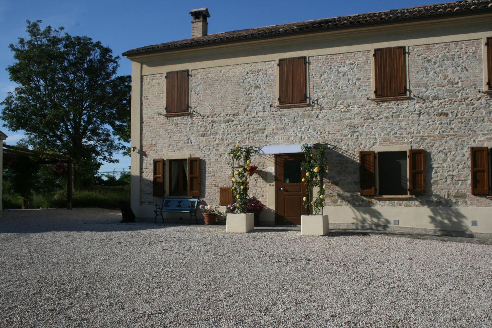B&B La Fenice Montegridolfo Exterior photo